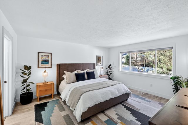 1624 S Rocky Ridge Dr, Spokane Valley, WA 99212