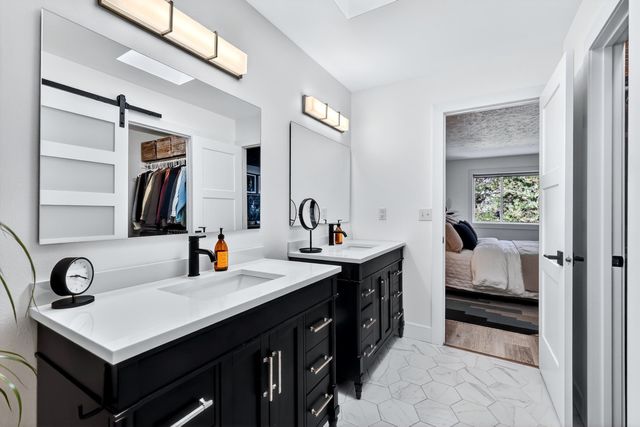 1624 S Rocky Ridge Dr, Spokane Valley, WA 99212