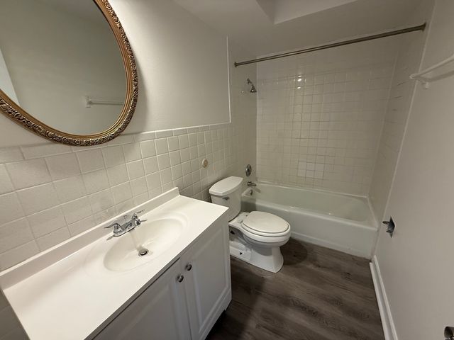 2310 N Harlem Avenue 602, Elmwood Park, IL 60707