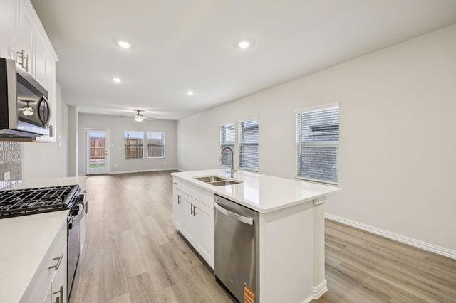 2113 Rannoch Street, Sherman, TX 75092