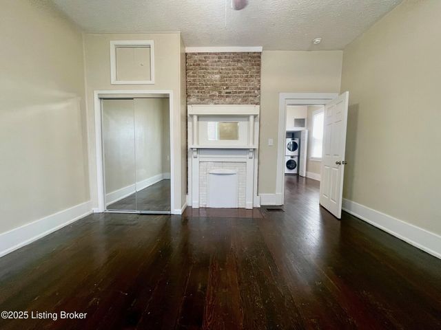 813 Swan St, Louisville, KY 40204