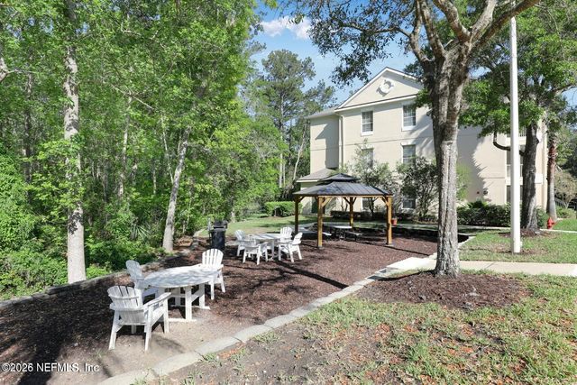 8601 BEACH Boulevard 1222, Jacksonville, FL 32216