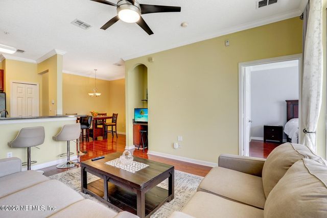 8601 BEACH Boulevard 1222, Jacksonville, FL 32216