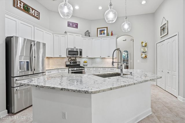 6142 KISSENGEN SPRING Court, Jacksonville, FL 32258