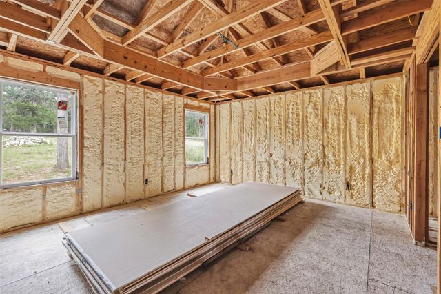 315 Evergreen Lane, Caldwell, TX 77836