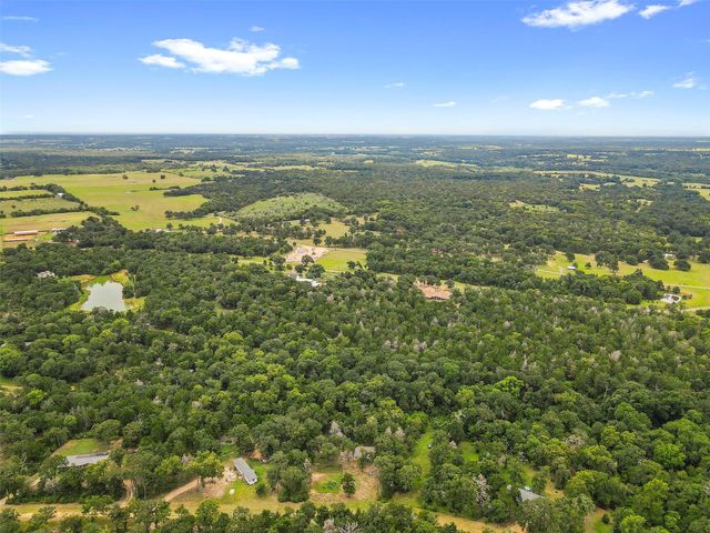 315 Evergreen Lane, Caldwell, TX 77836