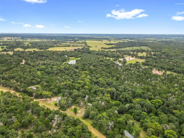 315 Evergreen Lane, Caldwell, TX 77836