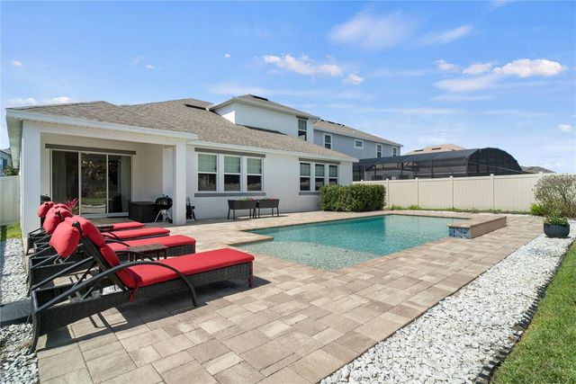 1689 CRANLEIGH DR, Winter Garden, FL 34787