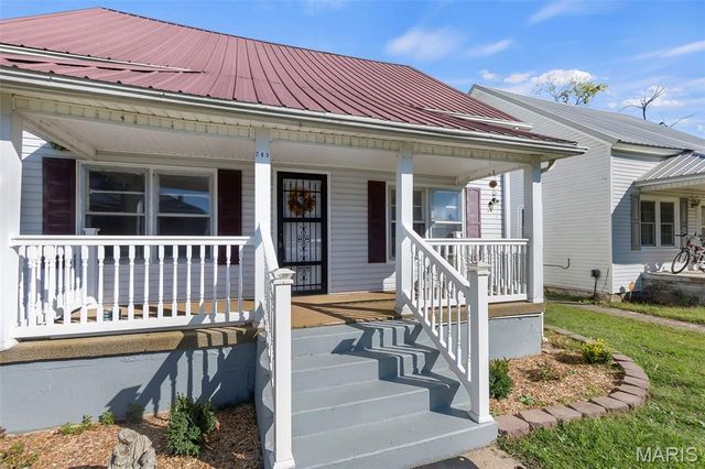 205 E Beech Street, Sikeston, MO 63801