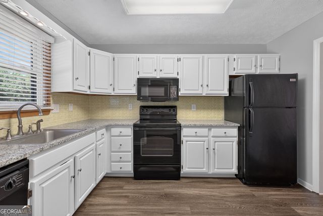 595 Macon Highway APT 41, Athens, GA 30606