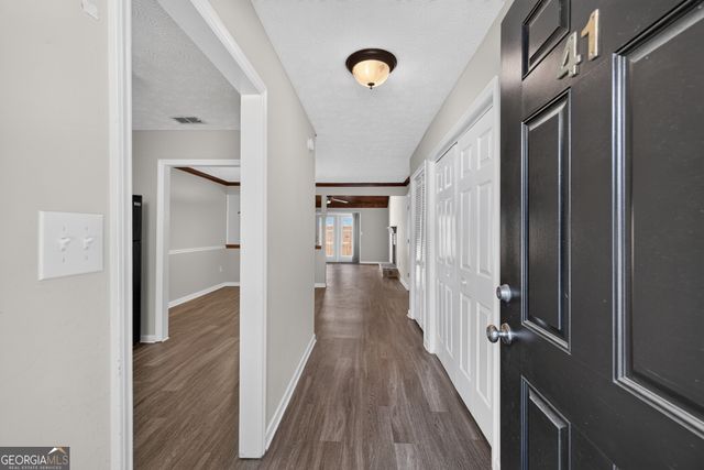 595 Macon Highway APT 41, Athens, GA 30606