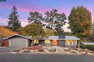 34 Ashbrook Pl, Moraga, CA 94556
