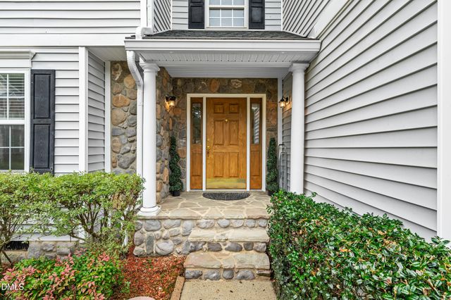 1004 Wild Sonnet Court, Apex, NC 27502