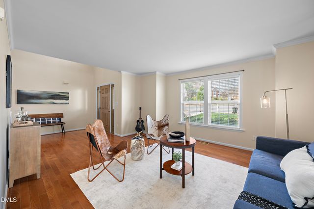 1004 Wild Sonnet Court, Apex, NC 27502