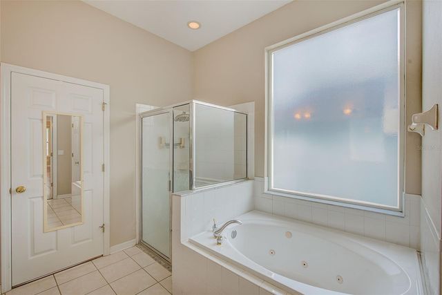 5516 GARDEN ARBOR DRIVE, Lutz, FL 33558