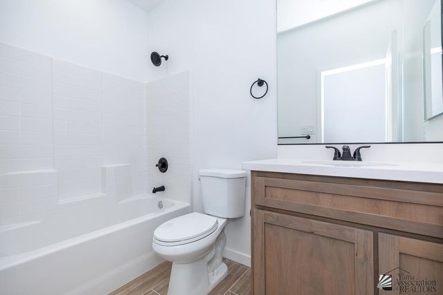 1603 S 43 Dr, Yuma, AZ 85364