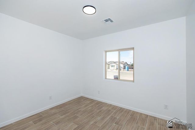 1603 S 43 Dr, Yuma, AZ 85364