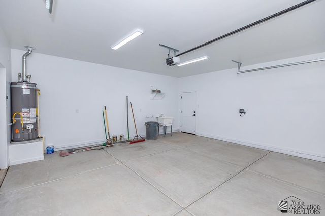 1603 S 43 Dr, Yuma, AZ 85364