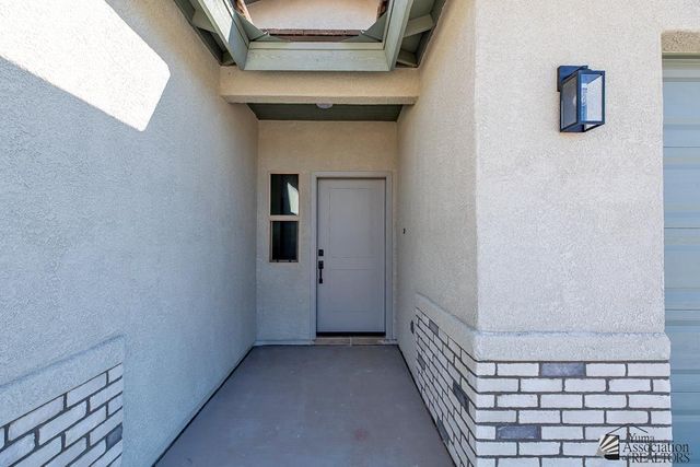 1603 S 43 Dr, Yuma, AZ 85364