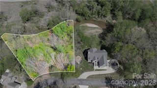 34 W Rambling Creek Drive, Tryon, NC 28782