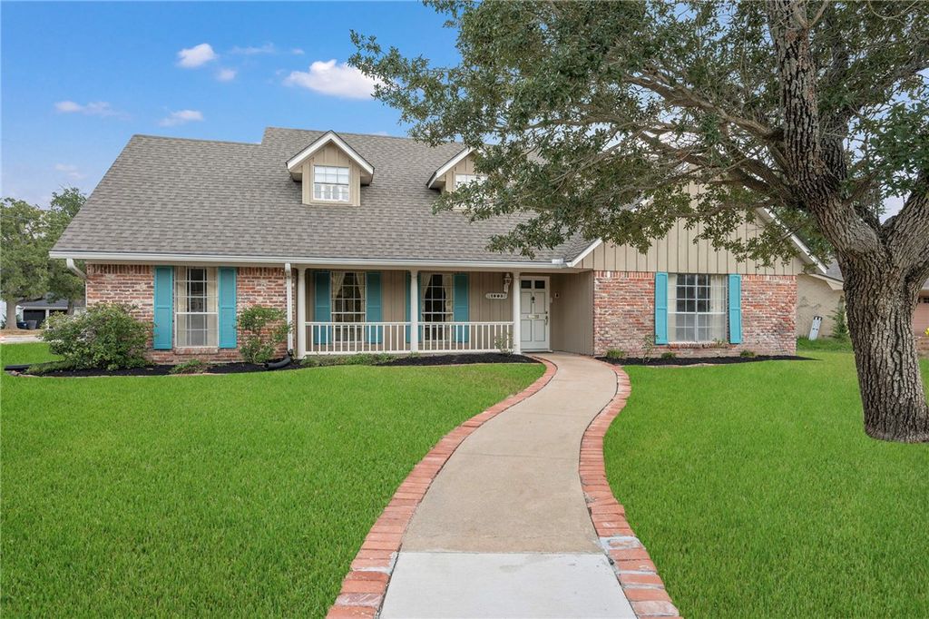 1005 Esther Boulevard, Bryan, TX 77802 — exterior