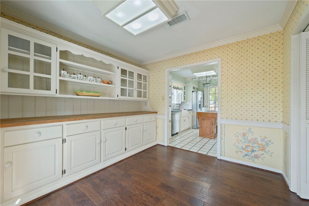 1005 Esther Boulevard, Bryan, TX 77802 — photo 5