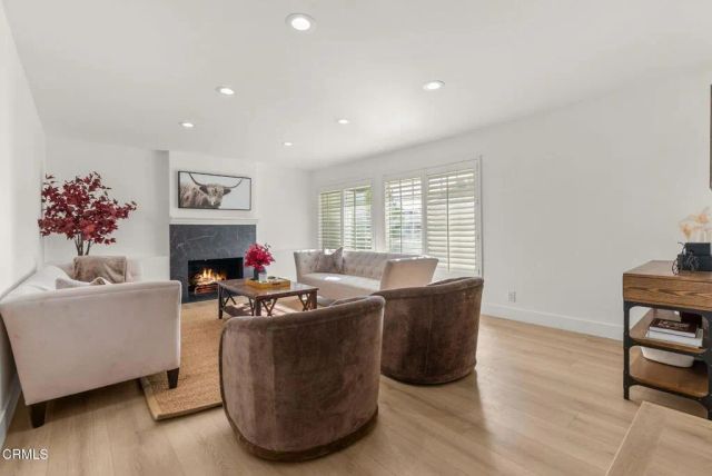 10856 Topeka Drive, Los Angeles, CA 91326
