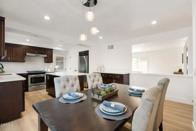 10856 Topeka Drive, Los Angeles, CA 91326