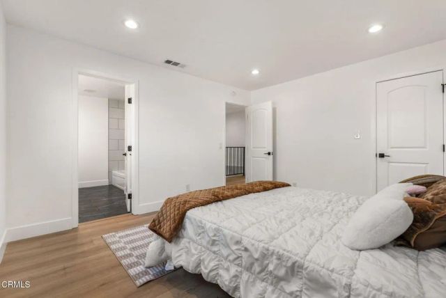 10856 Topeka Drive, Los Angeles, CA 91326