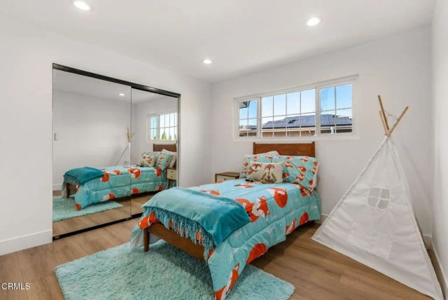 10856 Topeka Drive, Los Angeles, CA 91326