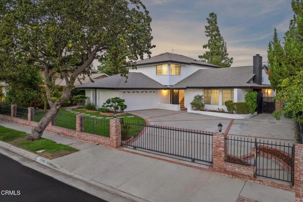 10856 Topeka Drive, Los Angeles, CA 91326