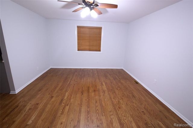 519 Berwyn Street, Dearborn Heights, MI 48127