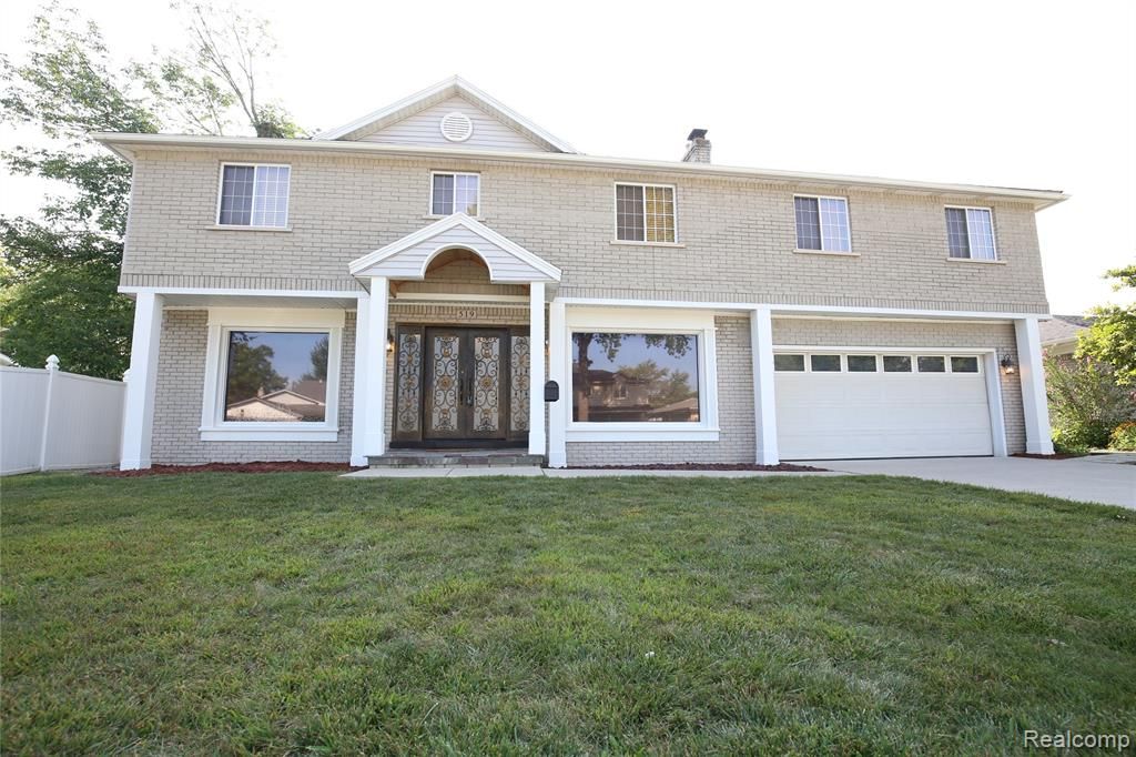 519 Berwyn Street, Dearborn Heights, MI 48127