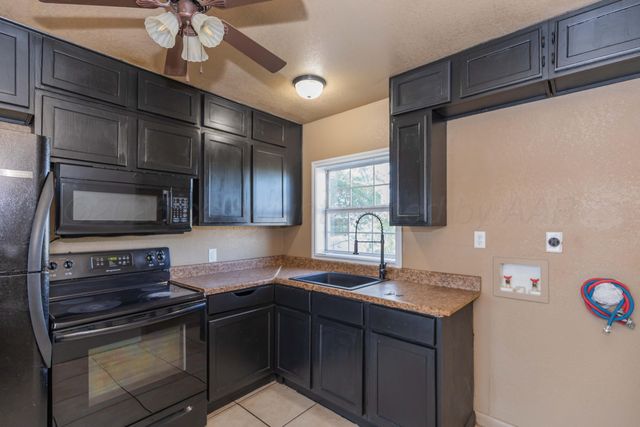 1023 Bowman Drive, Borger, TX 79007