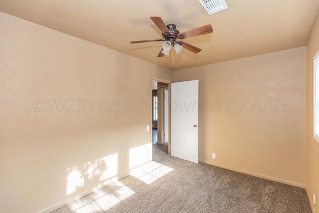 1023 Bowman Drive, Borger, TX 79007