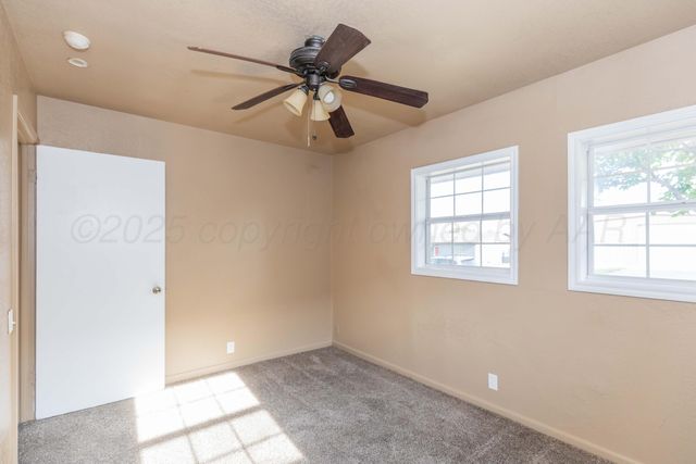 1023 Bowman Drive, Borger, TX 79007