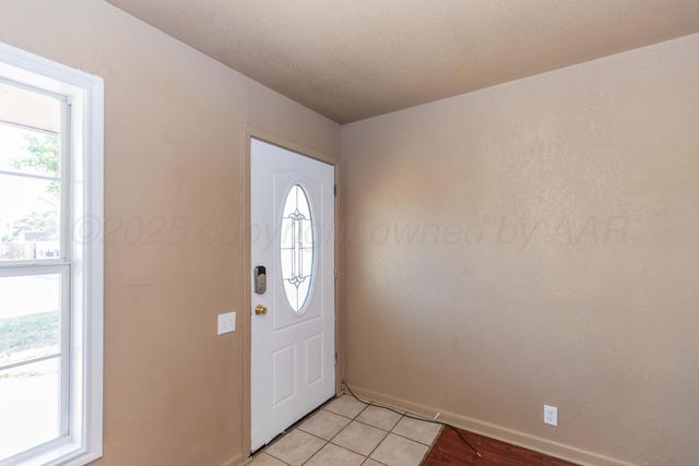 1023 Bowman Drive, Borger, TX 79007