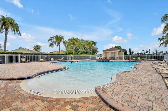 4946 NE 124TH ROAD, Oxford, FL 34484
