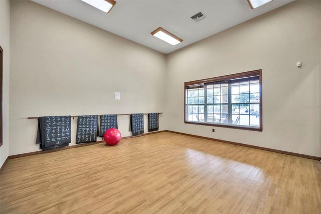 4946 NE 124TH ROAD, Oxford, FL 34484
