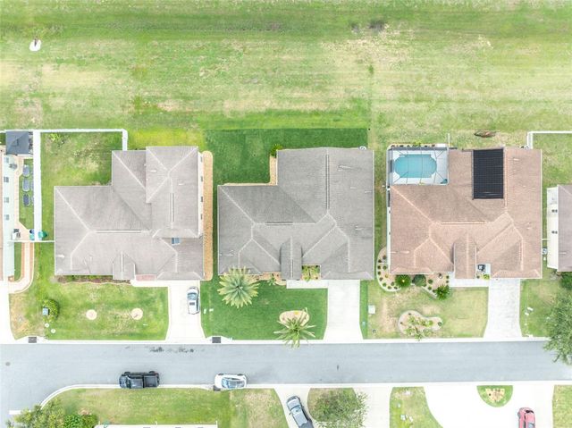 4946 NE 124TH ROAD, Oxford, FL 34484