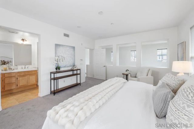 9213 Piantino Way, San Diego, CA 92108