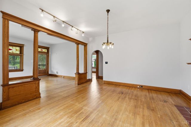 6320 Savannah Avenue, Cincinnati, OH 45224