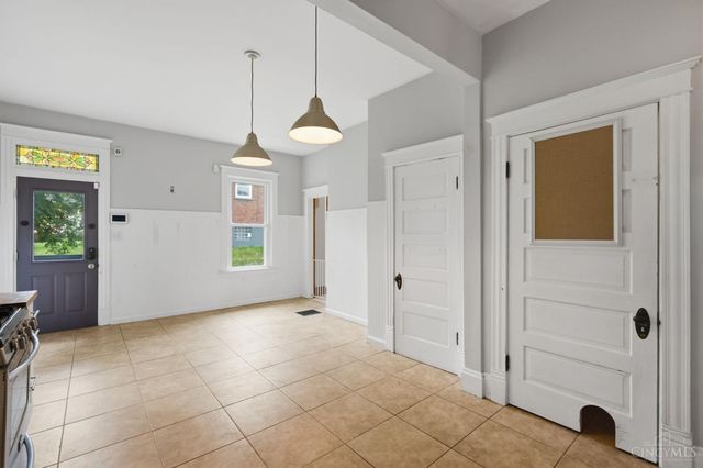 6320 Savannah Avenue, Cincinnati, OH 45224