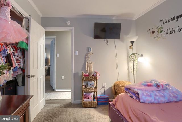 15 HIGHLAND CIR, Etters, PA 17319