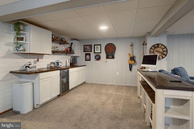 15 HIGHLAND CIR, Etters, PA 17319