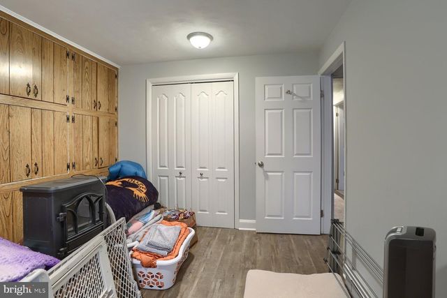 15 HIGHLAND CIR, Etters, PA 17319