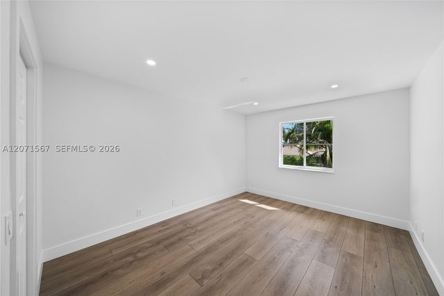 1855 Hidden Trail Ln, Weston, FL 33327