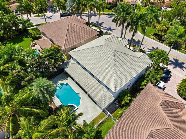 1855 Hidden Trail Ln, Weston, FL 33327