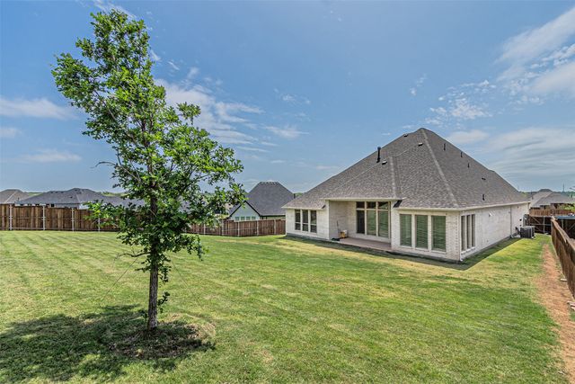 116 Derrett Lane, Rhome, TX 76078