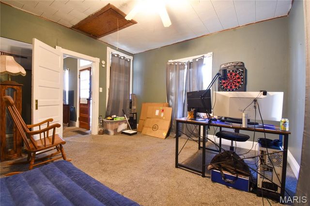 619 E Main Street, Staunton, IL 62088